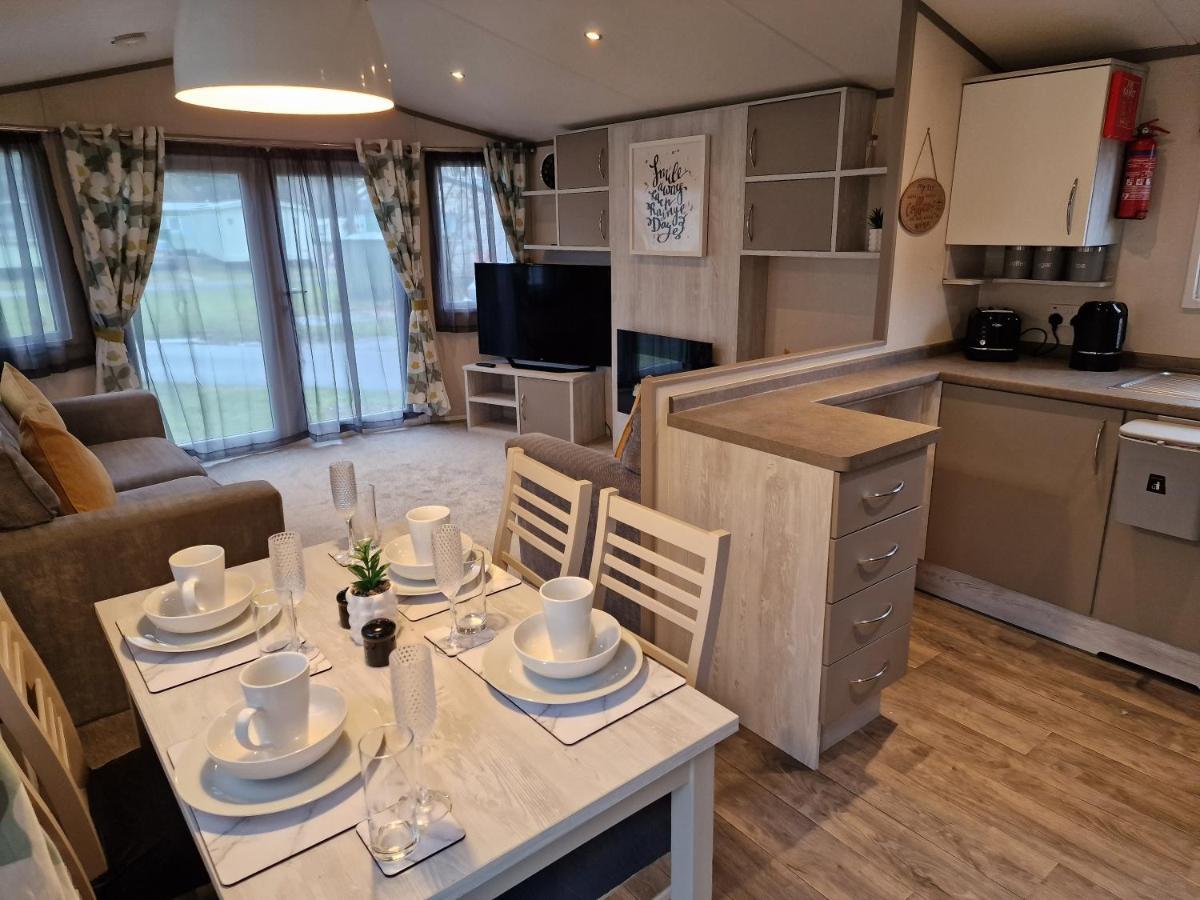 Billing Aquadrome- Bird Lake Pastures Holiday Caravan Sleep 6 Northampton Esterno foto